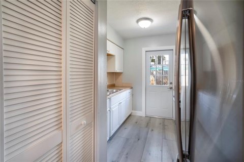 Apartamento en alquiler en Tarpon Springs, Florida, 2 dormitorios, 69.68 m2 № 1720446 - foto 6