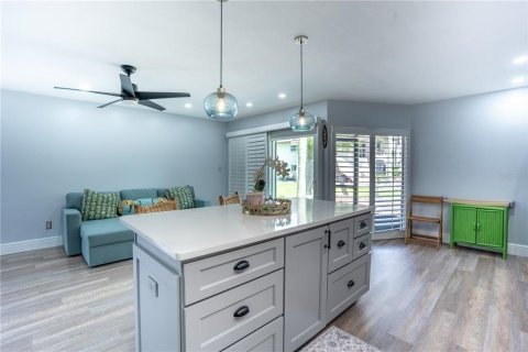 Condo in Safety Harbor, Florida, 1 bedroom № 2238176 - photo 7