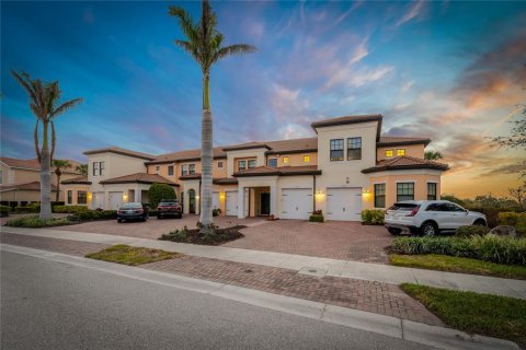Condo in Venice, Florida, 2 bedrooms  № 1734874 - photo 3
