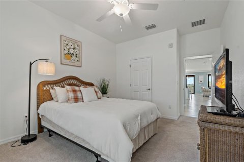 Condo in Venice, Florida, 2 bedrooms  № 1734874 - photo 18