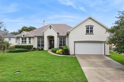 House in DeBary, Florida 4 bedrooms, 269.51 sq.m. № 2157794