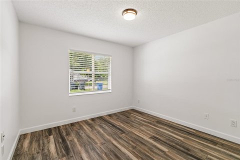 Villa ou maison à vendre à Tampa, Floride: 3 chambres, 103.21 m2 № 2226079 - photo 28