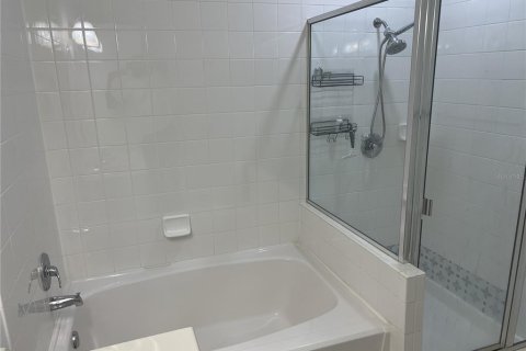 Condo in Orlando, Florida, 2 bedrooms  № 1842974 - photo 11