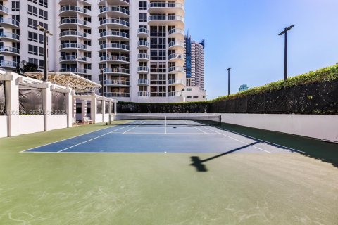 Снять в аренду кондоминиум в Майами-Бич, Флорида 1 спальня, 63.45м2, № 1947849 - фото 14