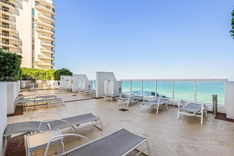 Снять в аренду кондоминиум в Майами-Бич, Флорида 1 спальня, 63.45м2, № 1947849 - фото 16