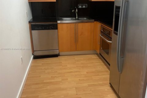 Снять в аренду кондоминиум в Майами-Бич, Флорида 1 спальня, 63.45м2, № 1947849 - фото 8