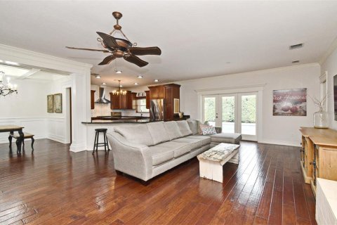 House in Maitland, Florida 6 bedrooms, 371.24 sq.m. № 1783404 - photo 5