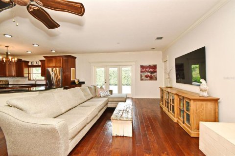 House in Maitland, Florida 6 bedrooms, 371.24 sq.m. № 1783404 - photo 6
