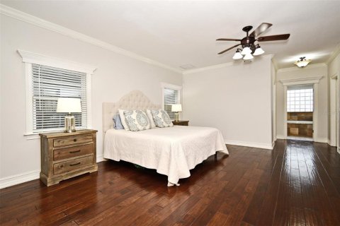 House in Maitland, Florida 6 bedrooms, 371.24 sq.m. № 1783404 - photo 23