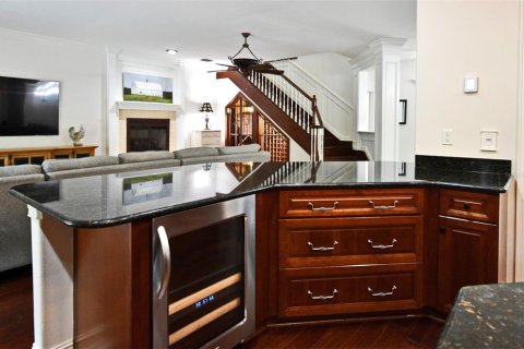 House in Maitland, Florida 6 bedrooms, 371.24 sq.m. № 1783404 - photo 12