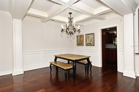 House in Maitland, Florida 6 bedrooms, 371.24 sq.m. № 1783404 - photo 10