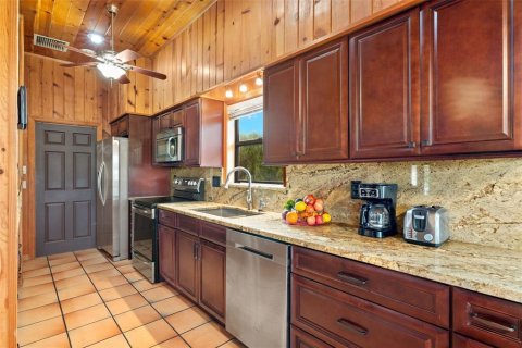 House in Placida, Florida 3 bedrooms, 170.85 sq.m. № 1249642 - photo 11