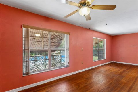 Casa en venta en Brooksville, Florida, 3 dormitorios, 194.35 m2 № 2238419 - foto 19