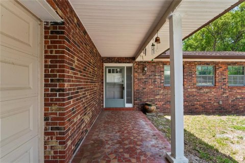 Casa en venta en Brooksville, Florida, 3 dormitorios, 194.35 m2 № 2238419 - foto 4