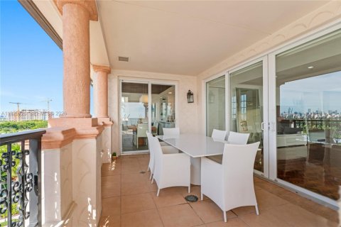 Condo in Miami Beach, Florida, 4 bedrooms  № 2001614 - photo 25