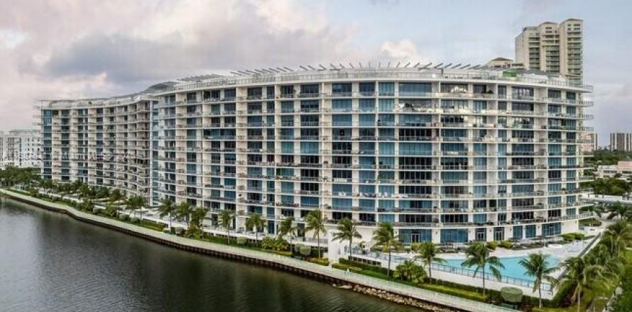 Condo à Aventura, Floride, 4 chambres  № 1941724