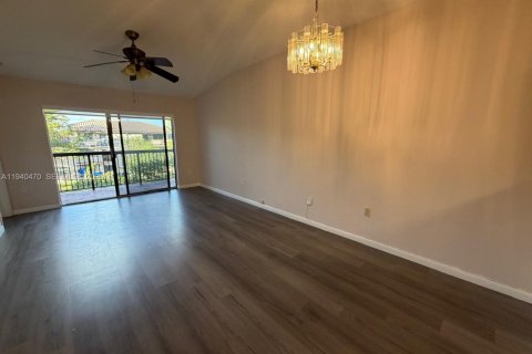 Купить кондоминиум в Санрайз, Флорида 2 спальни, 91.6м2, № 1999719 - фото 16