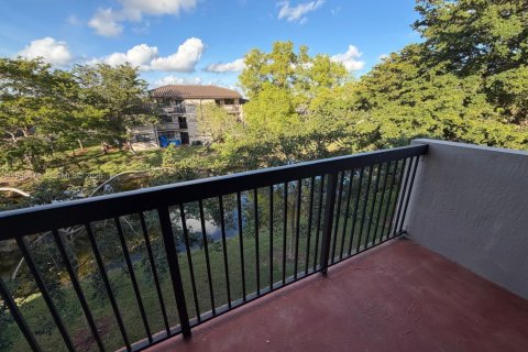 Купить кондоминиум в Санрайз, Флорида 2 спальни, 91.6м2, № 1999719 - фото 29