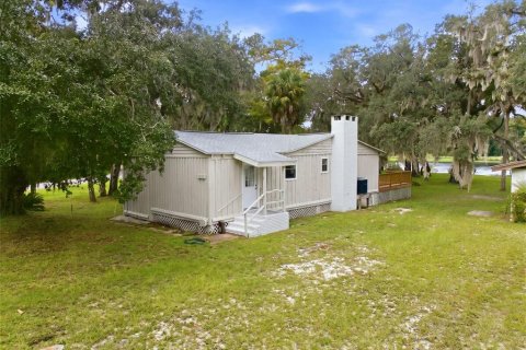 Casa en Chiefland, Florida 2 dormitorios, 166.3 m2 № 2378090