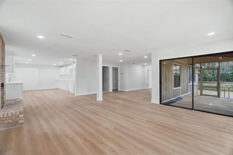 Casa en venta en Chiefland, Florida, 2 dormitorios, 166.3 m2 № 2378090 - foto 15
