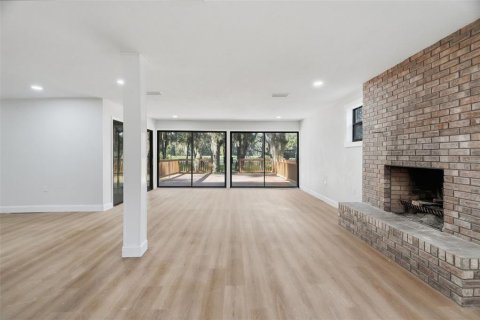 Casa en venta en Chiefland, Florida, 2 dormitorios, 166.3 m2 № 2378090 - foto 18