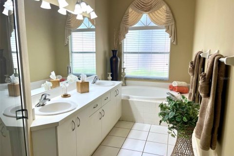 Casa en venta en Bradenton, Florida, 2 dormitorios, 157.93 m2 № 1524063 - foto 30