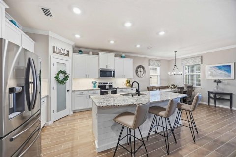 Villa ou maison à vendre à Sarasota, Floride: 4 chambres, 189.99 m2 № 2408068 - photo 7