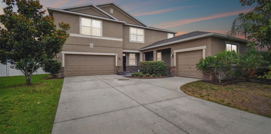 Villa ou maison à Ruskin, Floride 4 chambres, 288.28 m2 № 1566546