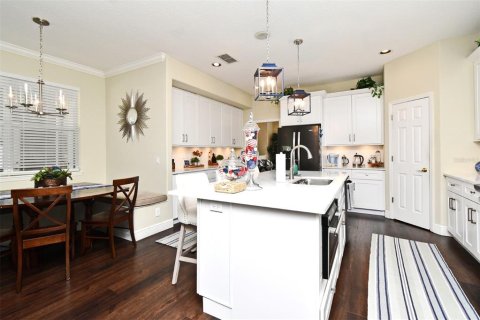 Villa ou maison à vendre à Chuluota, Floride: 5 chambres, 275.27 m2 № 1791597 - photo 14