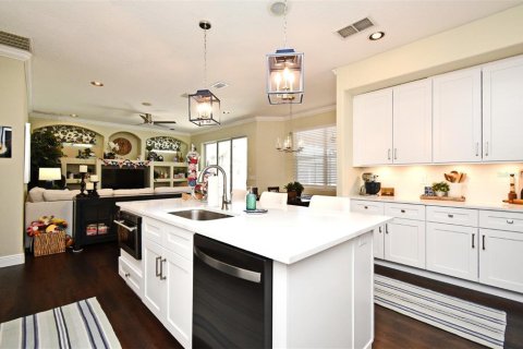 Villa ou maison à vendre à Chuluota, Floride: 5 chambres, 275.27 m2 № 1791597 - photo 18