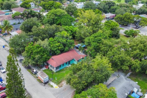 Terrain à vendre à Miami, Floride № 1926869 - photo 3