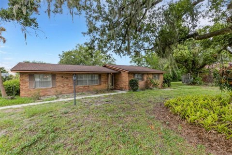 Casa en Lakeland, Florida 4 dormitorios, 186.55 m2 № 2266522