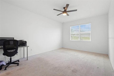 House in Haines City, Florida 3 bedrooms, 155.24 sq.m. № 1757561 - photo 18
