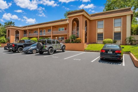 Copropriété à louer à Largo, Floride: 1 chambre, 69.4 m2 № 2234094 - photo 2
