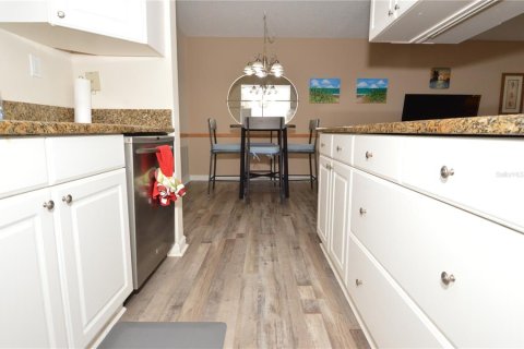 Copropriété à louer à Largo, Floride: 1 chambre, 69.4 m2 № 2234094 - photo 9