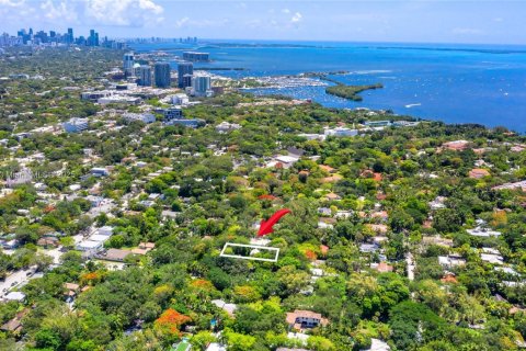 Снять в аренду виллу или дом в Майами, Флорида 2 спальни, 139.45м2, № 1942632 - фото 24