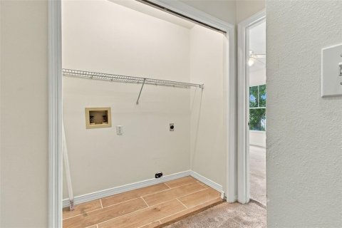 Condo in Tampa, Florida, 2 bedrooms  № 2419639 - photo 21
