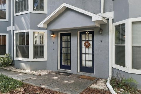 Condo in Tampa, Florida, 2 bedrooms  № 2419639 - photo 3