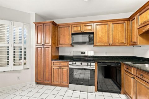 Condo in Tampa, Florida, 2 bedrooms  № 2419639 - photo 14