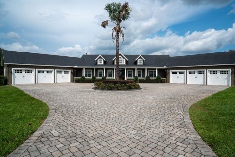 Casa en Groveland, Florida 4 dormitorios, 621.24 m2 № 2258528