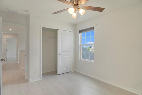 Casa en venta en Clermont, Florida, 4 dormitorios, 208.1 m2 № 2238934 - foto 12