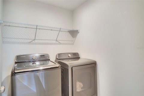 Casa en venta en Clermont, Florida, 4 dormitorios, 208.1 m2 № 2238934 - foto 17