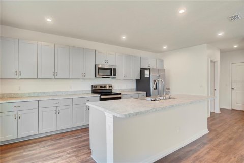 Casa en venta en Clermont, Florida, 4 dormitorios, 208.1 m2 № 2238934 - foto 5