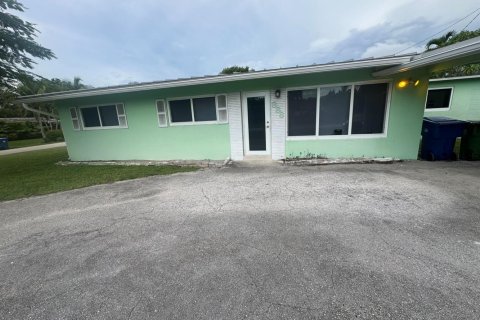 Villa ou maison à Wilton Manors, Floride 3 chambres, 115.94 m2 № 2359896