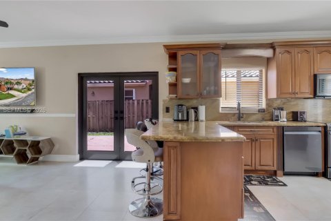 Купить виллу или дом в Пемброк-Пайнс, Флорида 4 спальни, 195.65м2, № 2066794 - фото 15