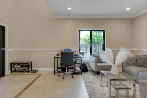 Купить виллу или дом в Пемброк-Пайнс, Флорида 4 спальни, 195.65м2, № 2066794 - фото 11