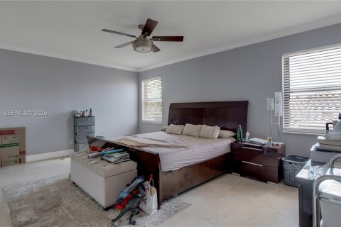 Купить виллу или дом в Пемброк-Пайнс, Флорида 4 спальни, 195.65м2, № 2066794 - фото 27