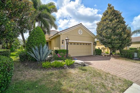 Casa en Bradenton, Florida 2 dormitorios, 182.83 m2 № 2095004