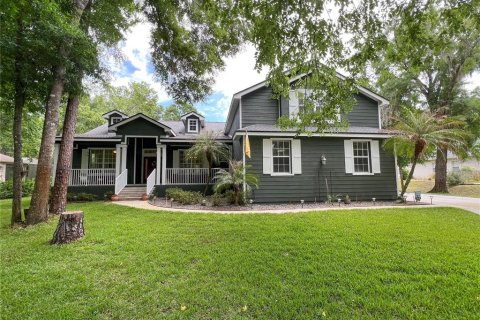 House in Wesley Chapel, Florida 5 bedrooms, 293.57 sq.m. № 2235435