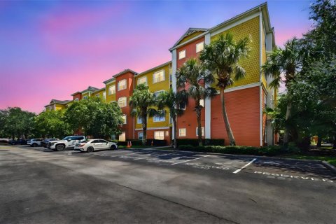 Condo in Tampa, Florida, 2 bedrooms  № 1916541 - photo 2